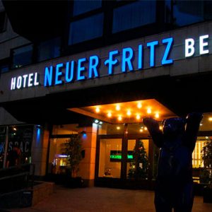 lichtreklame hotel berlin